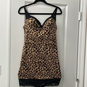 New Marilyn Monroe Leopard Print Slip XL